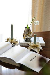 Gardenia Vase - Bud