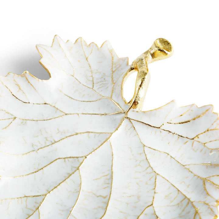 Winter Leaves White Leaf Dish