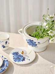 Emperor Flower Covered Vegetable Bowl / Soup Tureen, Gold
