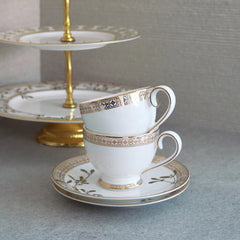 Golden Leaves 3-Tier Cake Stand