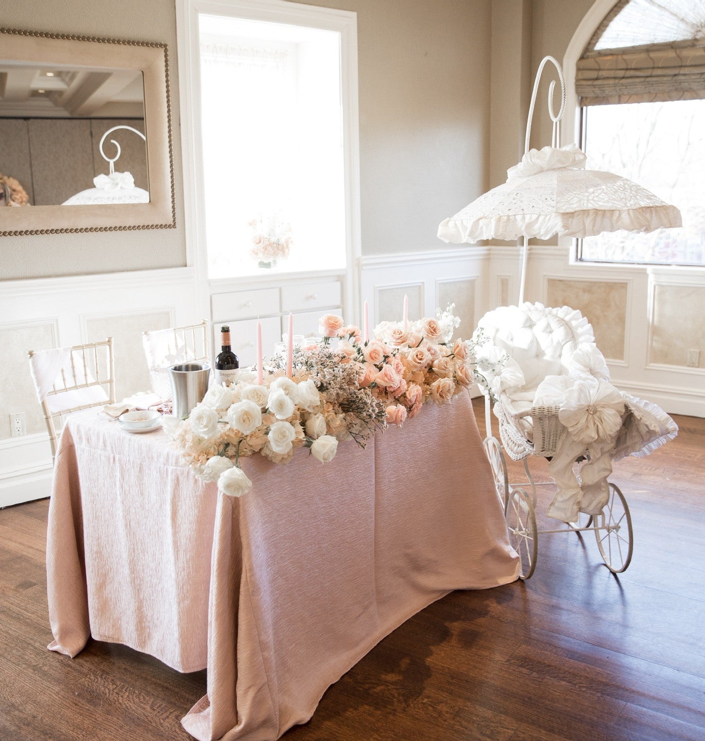 baby carriage centerpiece Dalmazio Design Showers of Happiness Umbrella Centerpiece