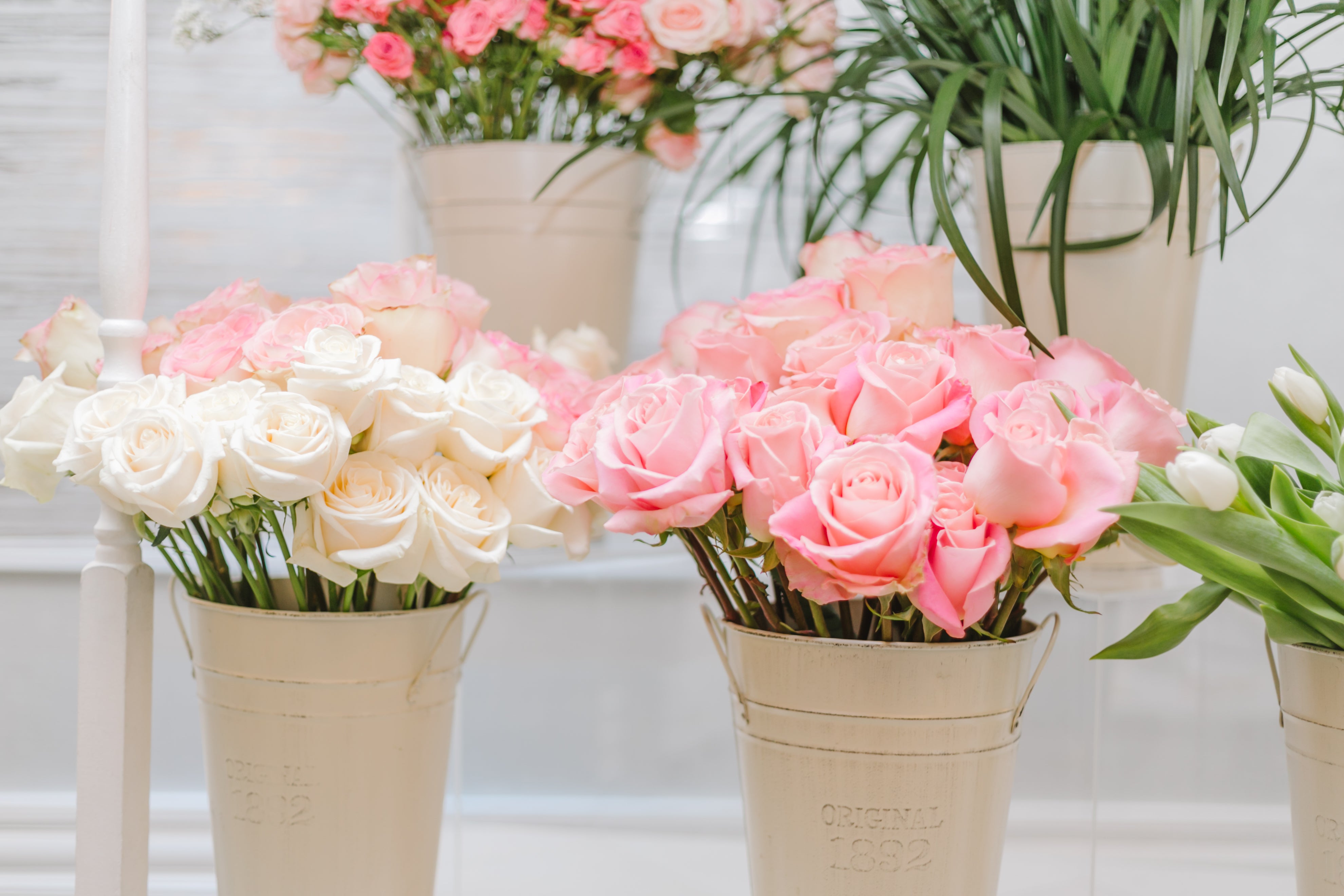 Flower Cart With Flowers For 100 Bouquets