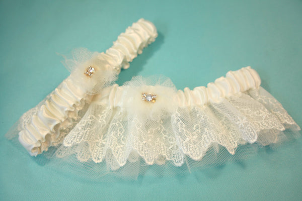 Ivory Lace Garter w/ Tulle