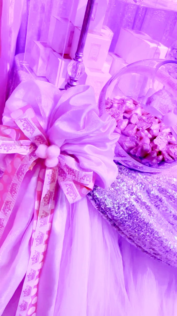 Pretty in Pearls Dessert Station Rental