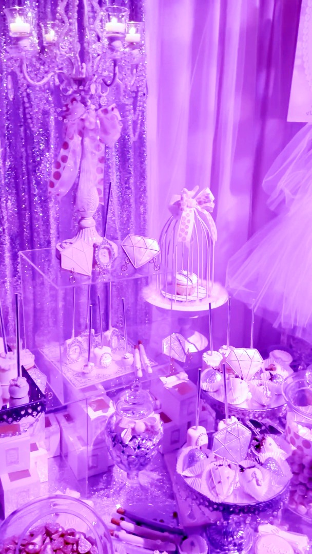 Pretty in Pearls Dessert Station Rental