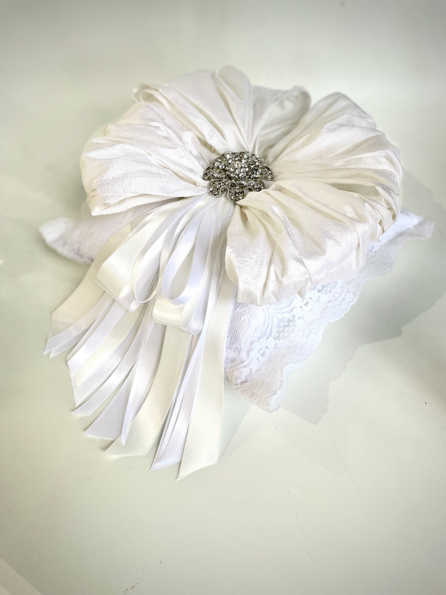 Ring Pillow - 10" Round Satin & Silk