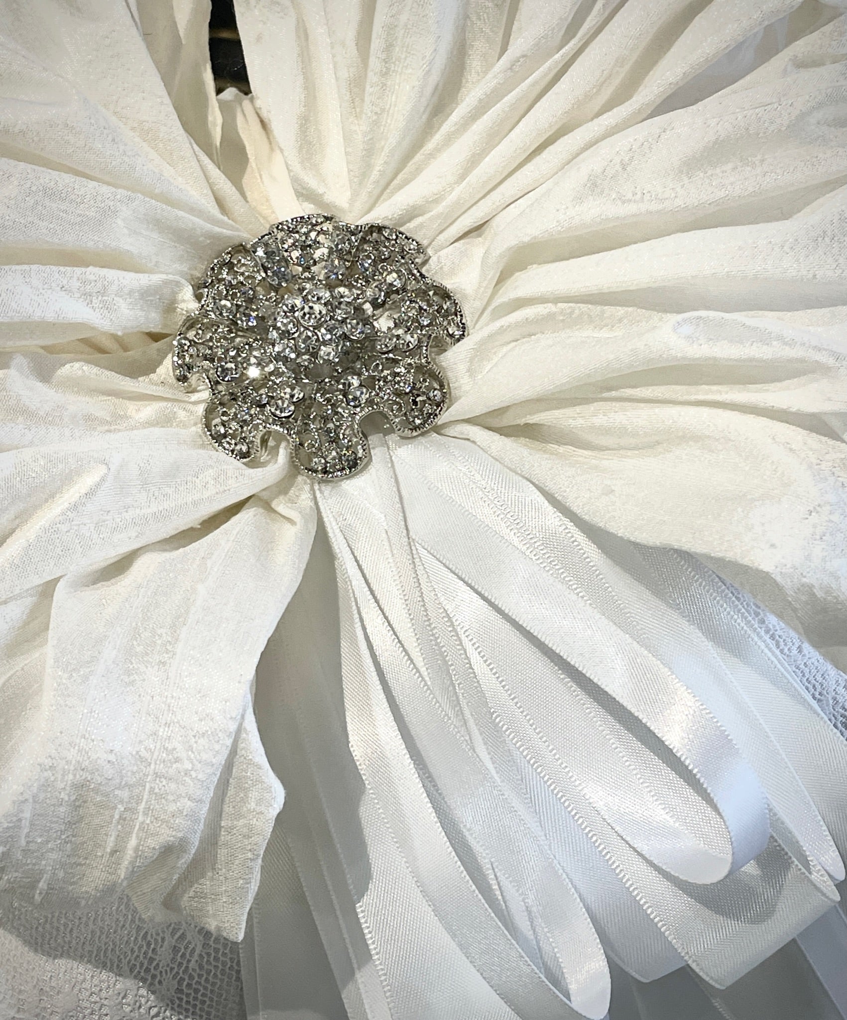 Ring Pillow - 10" Round Satin & Silk