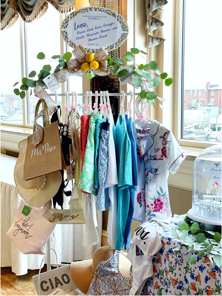 Dress Rack w/ Wings & 12 Pearl Hangers Rental