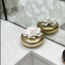 Hemispheric Diffuser with Flower