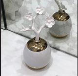 Round Diffuser with Branched Flower
