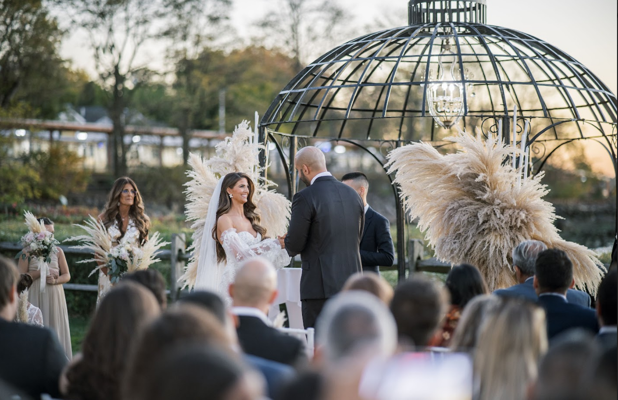 Modern Boho XL Pampas Grass Arrangements Rental