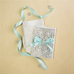 Exquisite Snowflake Laser Cut Wedding Invitations