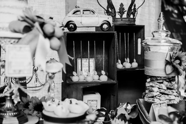 Burlap Beauty Dessert Bar Rental