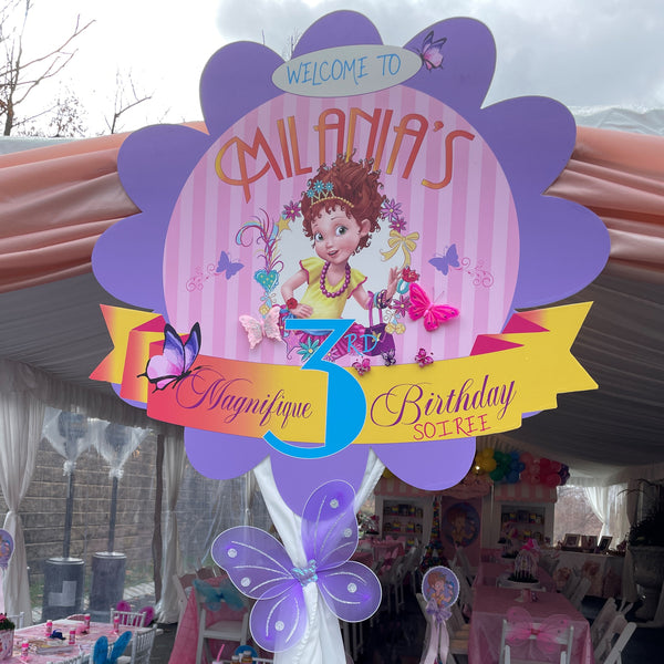 Fancy Nancy Perfectly Personalized Birthday Welcome Sign
