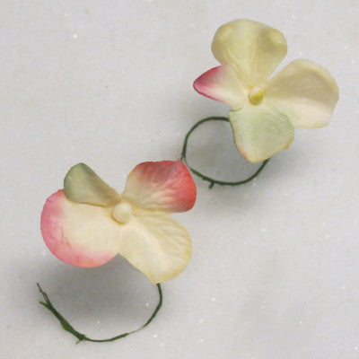 Dalmazio Design Floral Accent Hydrangea Petal Set of 12