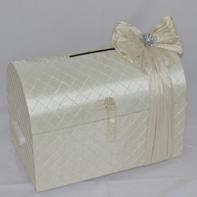 Dalmazio Design Treasure Chest with Handle Envelope Box Ivory Rental