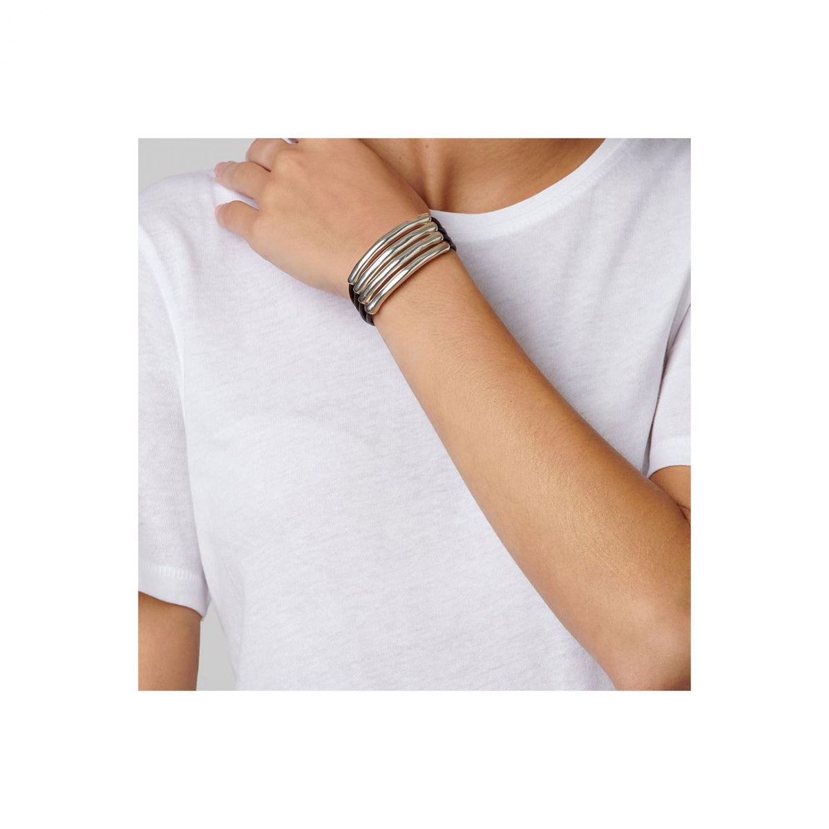 Tu-Bi-Hing Bracelet